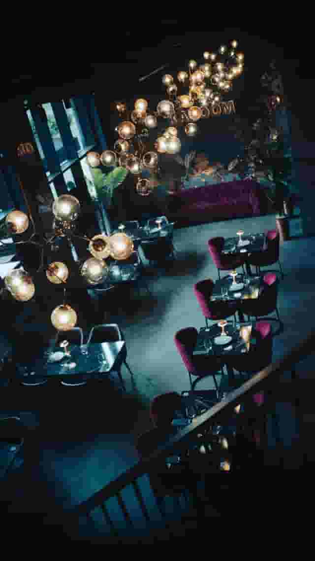Kaboom Lounge & Restaurant