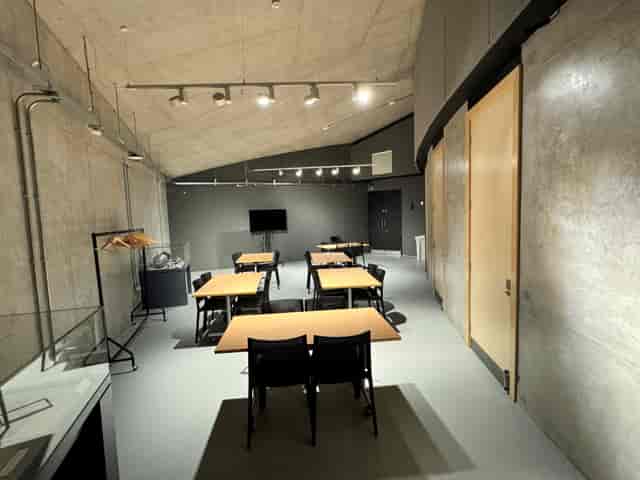 Modern minimalist meeting room at Jodrell Bank, ideal for workshops and conferences.
