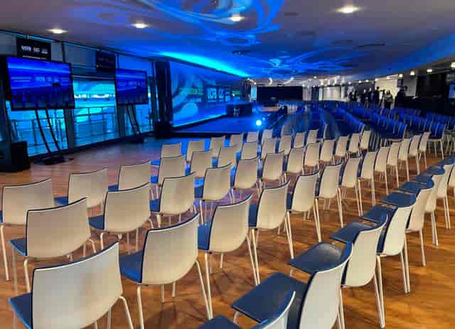 Legends Lounge