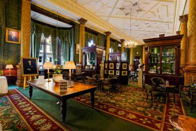 Elegant Smoking Room at National Liberal Club, ideal for networking events and conferences.