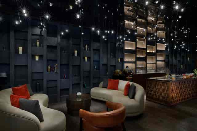 The St. Regis Bar - The St. Regis ...