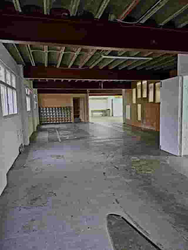 Warehouse Studio