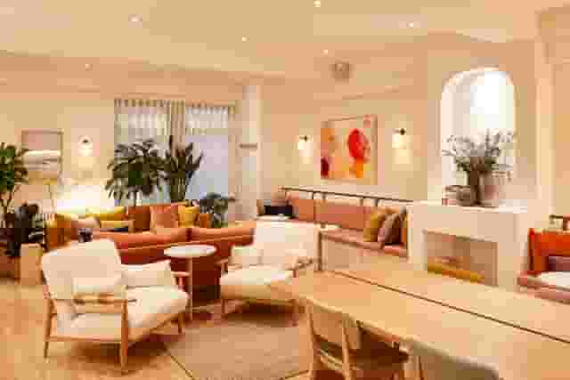 The Lounge