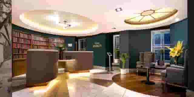 Cocktail Lounge