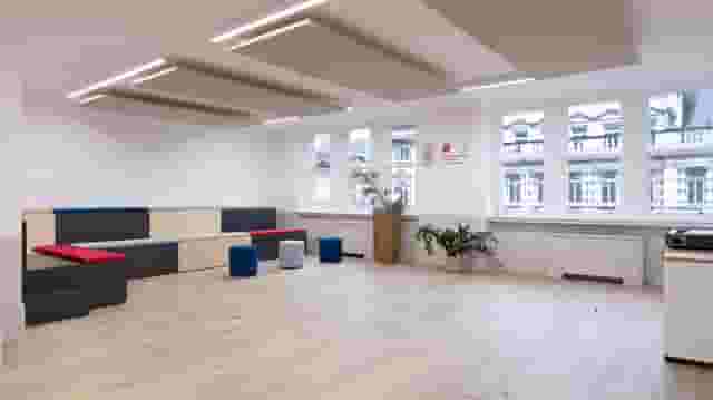 1ovMany Event Space