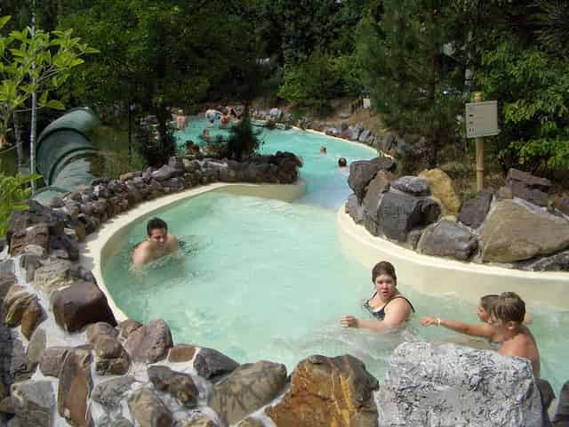 Grand Cascade water ride