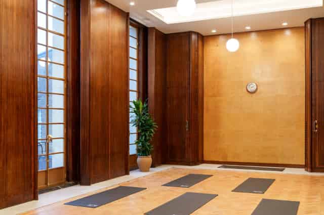 Committee Room