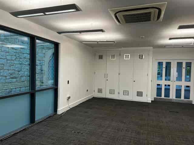 Sapphire Suite in The Rock Tower: bright meeting space for workshops and gatherings.