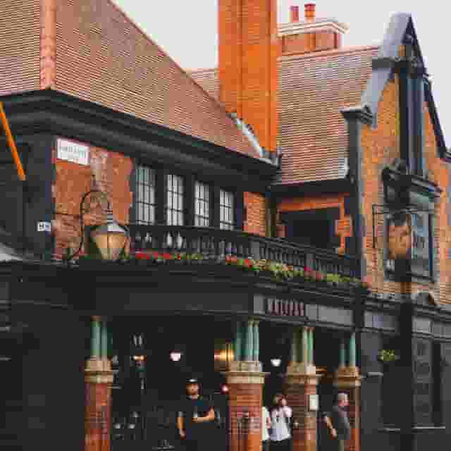 Wolfpack Fulham Inn