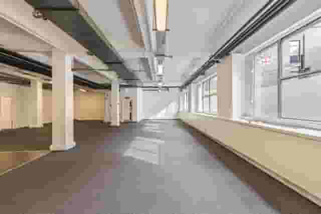 24-26 Baltic St W