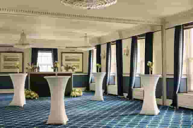 Queen Suite