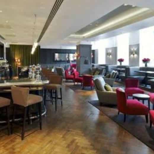 Quarter Bar & Lounge