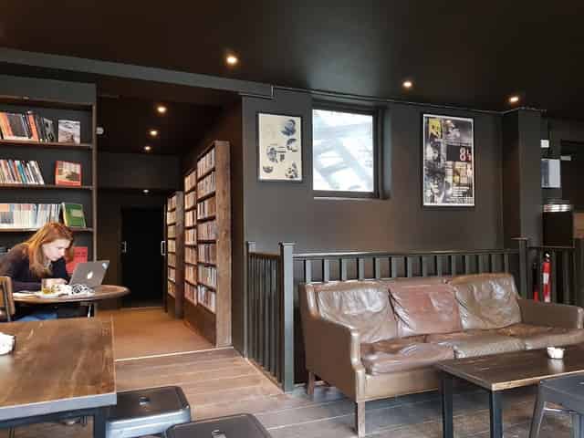 Cafe