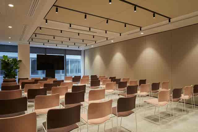 Modern meeting space at MYO St Pauls with sleek chairs, ideal for workshops and corporate events.