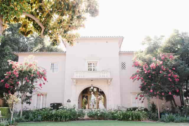 Elegant foyer at The Maxwell House, ideal for upscale weddings and corporate events.