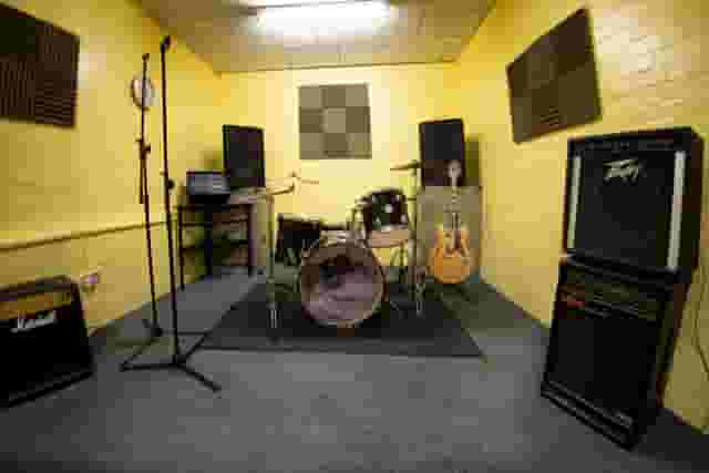 Rug 'n' Roll Music Rehearsing Studio