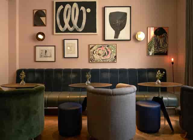 Stylish meeting space at The Henderson Bar, ideal for networking events and gatherings.