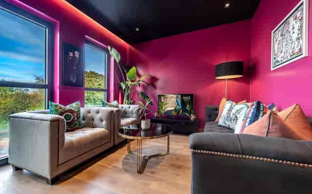 Hux Hotel