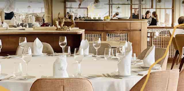 Sophisticated dining setup in Porto Santa Maria for corporate events and private gatherings.