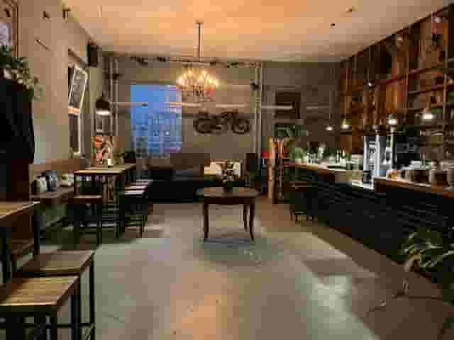 Bar