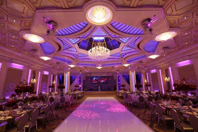 Banquet hall