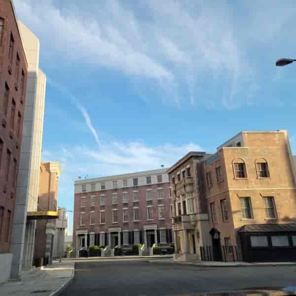 New York Street Backlot: Paramount ...