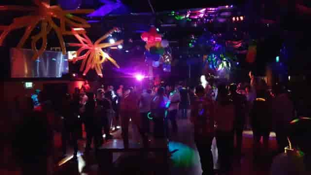 Vibrant Main Dance Floor at SPACE 550, perfect for networking and celebrations.