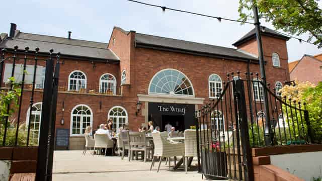 Upstairs Restaurant & Bar