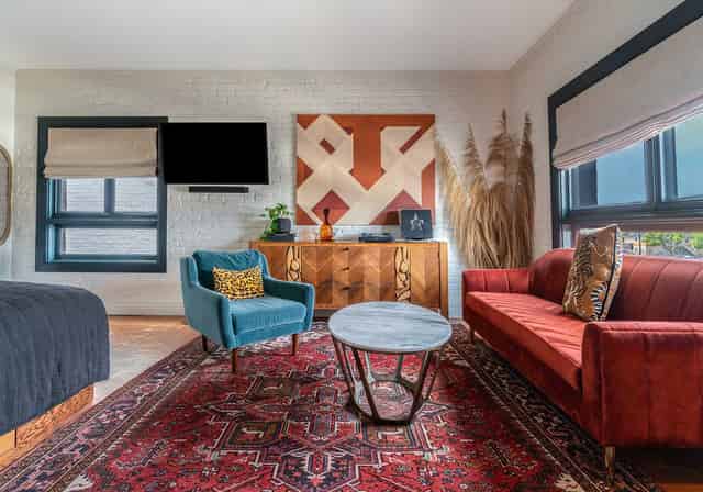 Guest Lounge