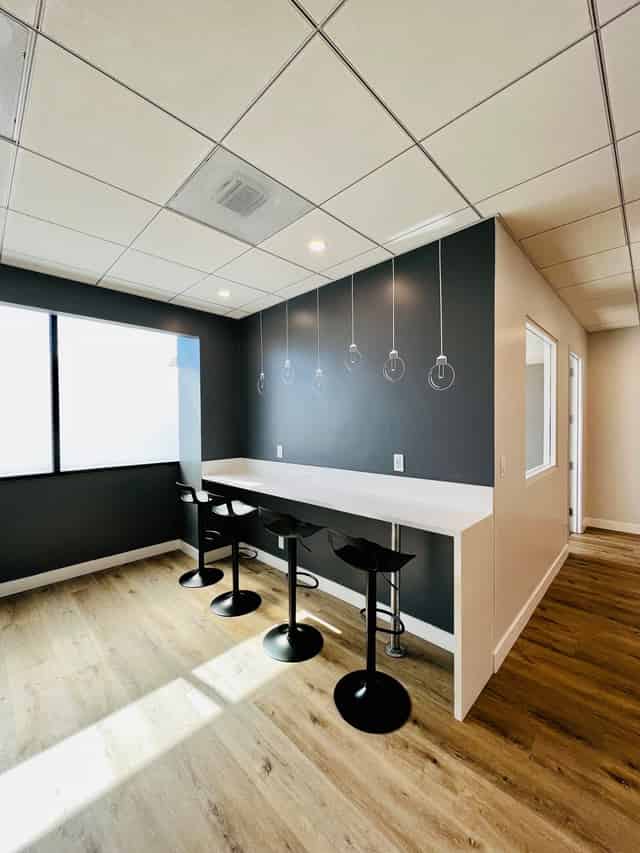 Suite 410