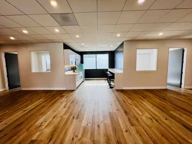 Suite 410