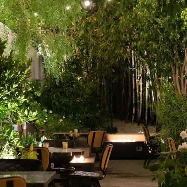 Beautifully landscaped patio in Norah, ideal for upscale events and gatherings.