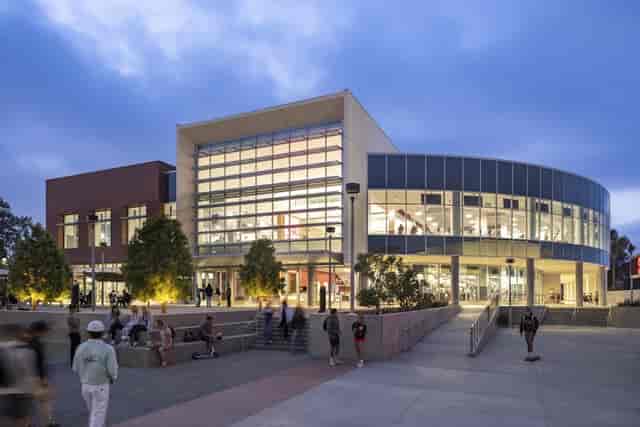 Aztec Recreation Center at SDSU: modern venue with glass facade for conferences and gatherings.