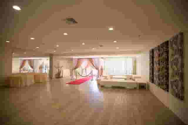 Boulevard Hall