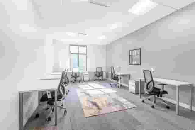 Suite 180