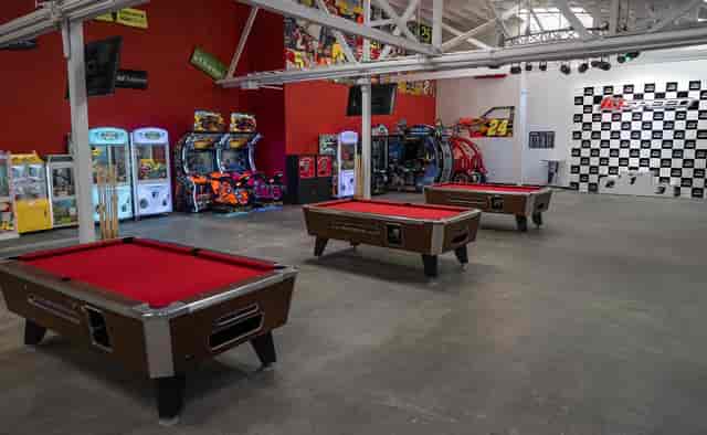 Arcade Games - foto de K1 Speed Burbank ...