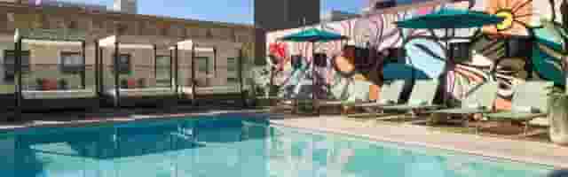 Pool Lounge