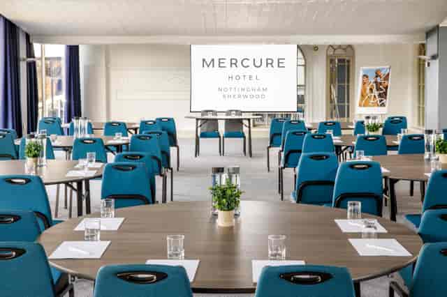 Churchills Suite at Mercure Nottingham: bright meeting space for conferences and workshops.