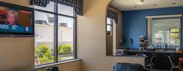 Regency Inn & Suites