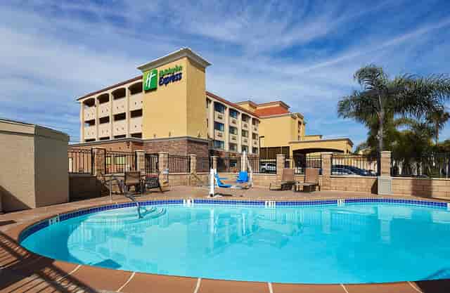 HOLIDAY INN EXPRESS SAN DIEGO SOUTH ...