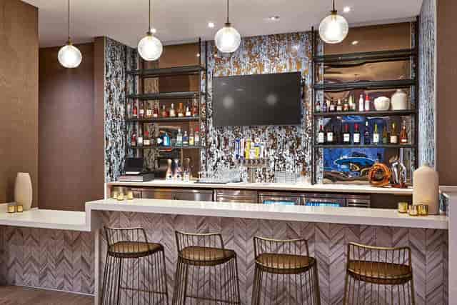 SPRINGHILL SUITES BY MARRIOTT LOS ...