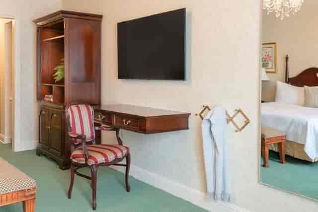 Bristol Hotel guest room with workspace, ideal for meetings and events.