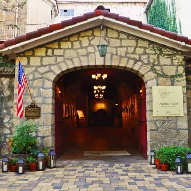 Testarossa Winery Grand Patio