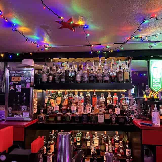 Private room bar at Thad's Social Club, ideal for networking events and social gatherings.