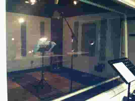 STUDIO B