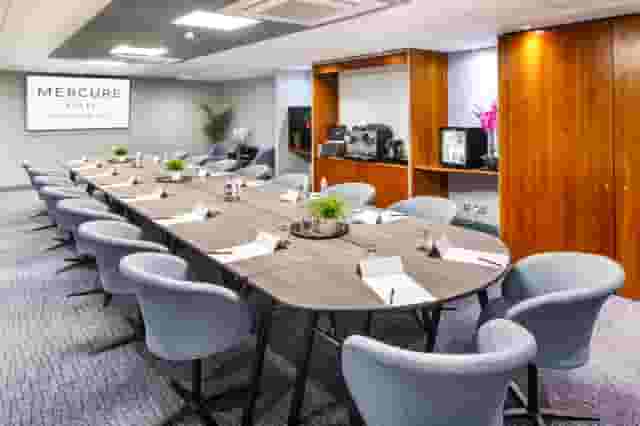 Mercure Birmingham West Hotel