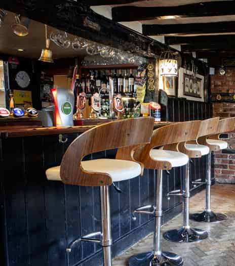 Main bar
