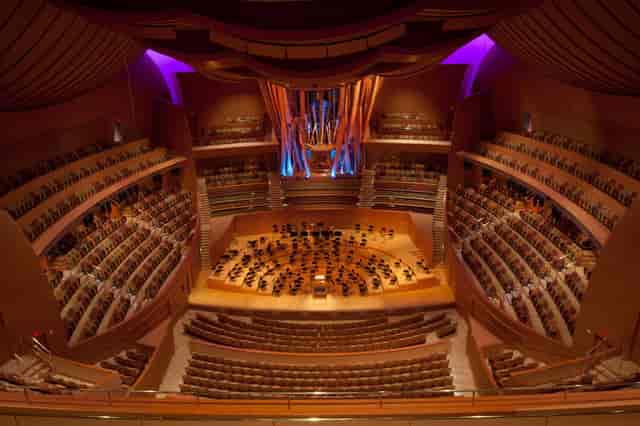 The Story of Walt Disney Concert Hall ...