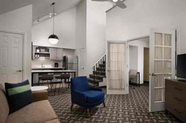 Modern meeting space at Residence Inn Sunnyvale for events and brainstorming sessions.