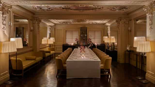 Domino Room